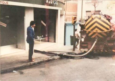 camión cuba en Barcelona en los 70